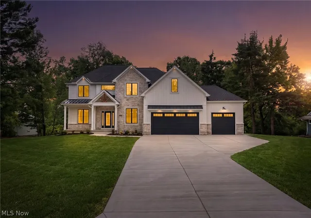 Homes for sale in Beachwood, OH | 25428 Bryden Rd, Beachwood, OH 44122 | MLS# 5183303