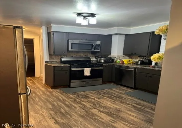 Photo 3 of Sale Pending at 3771 Lowell Rd, Cleveland, OH 44121 | MLS# 5221892 | Listing updated on 2026-08-02