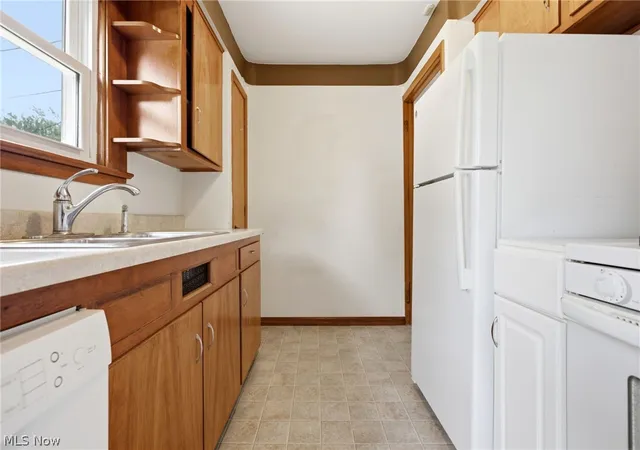 5th image of 29783 Robert St, Wickliffe, OH 44092 | MLS# 5222536