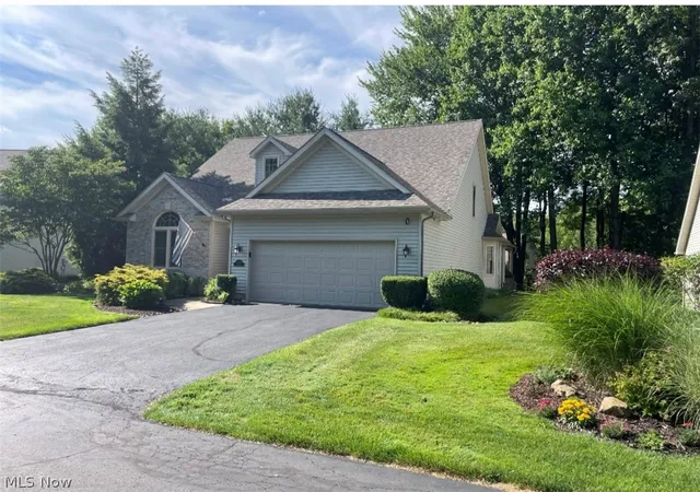 1st image of 8468 Hitchcock Rd #4, Youngstown, OH 44512 | MLS# 5222642