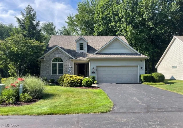 2nd image of 8468 Hitchcock Rd #4, Youngstown, OH 44512 | MLS# 5222642