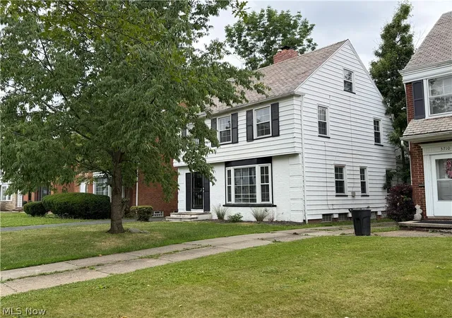 Homes for sale in Shaker Heights, OH | 3714 Avalon Rd, Shaker Heights, OH 44120 | MLS# 5222641