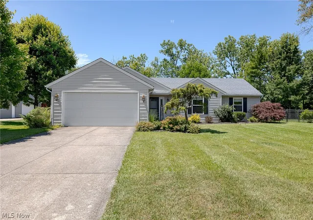 2nd image of 4164 Berkeley Dr, Sheffield Village, OH 44054 | MLS# 5222462