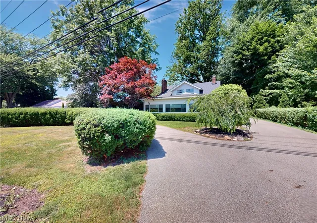 Photo 2 of Single family home for sale at 6061 Chapel Rd, Madison, OH 44057 | MLS# 5222647 | Listing updated on 2026-09-18