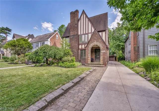 Homes for sale in Shaker Heights, OH | 18428 Winslow Rd, Shaker Heights, OH 44122 | MLS# 5221904