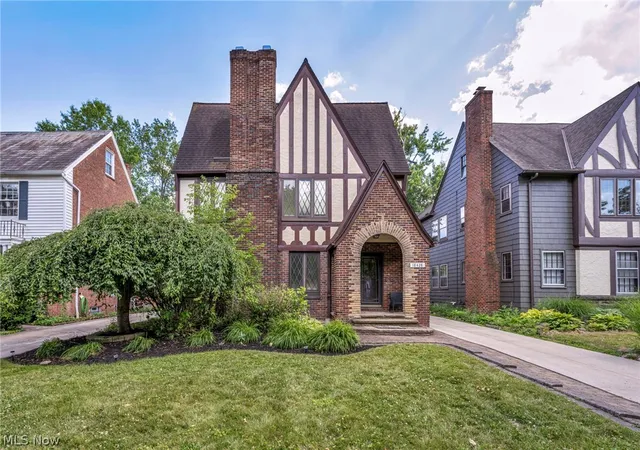 Photo 2 of Sale Pending at 18428 Winslow Rd, Shaker Heights, OH 44122 | MLS# 5221904 | Listing updated on 2026-08-12
