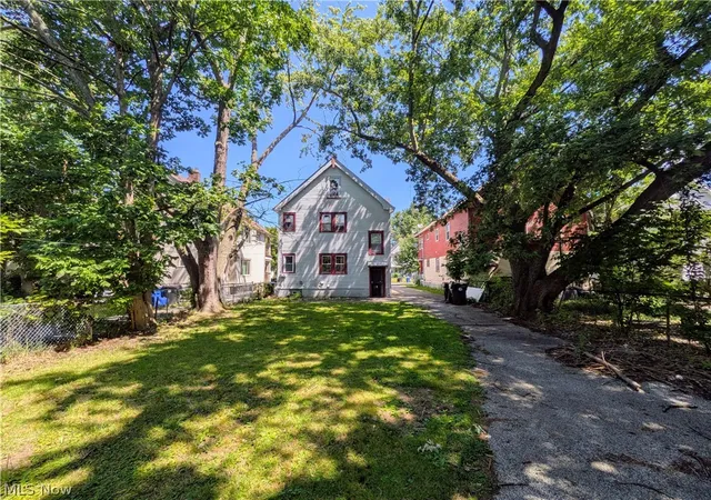 Homes for sale in Cleveland, OH | 11302 Parkview Ave, Cleveland, OH 44104 | MLS# 5222679