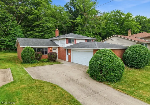 Photo 1 of Single family home for sale at 6670 Glenallen Ave, Solon, OH 44139 | MLS# 5217712 | Listing updated on 2026-08-04