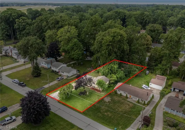 Homes for sale in Mentor, OH | 6472 Southgrove Rd, Mentor, OH 44060 | MLS# 5221482