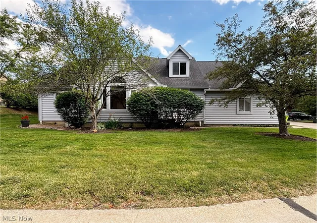 2nd image of 843 Arboretum Cir, Northfield, OH 44067 | MLS# 5222554