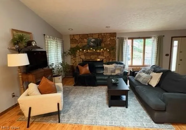 Listing Photo 4 - Condo for sale in building located at 1031 Washington St, Wooster, OH 44691