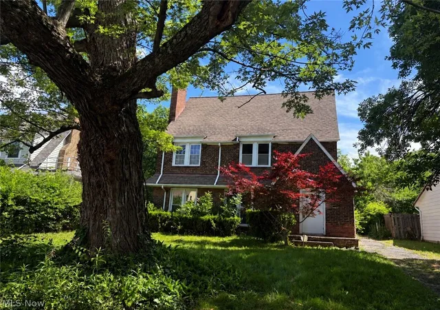 Photo 3 of Single family home for sale at 3061 Albion Rd, Cleveland, OH 44120 | MLS# 5222303 | Listing updated on 2026-09-18