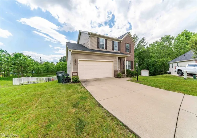 Homes for sale in Bedford Heights, OH | 6382 Stonehaven Ln, Bedford Heights, OH 44146 | MLS# 5212184