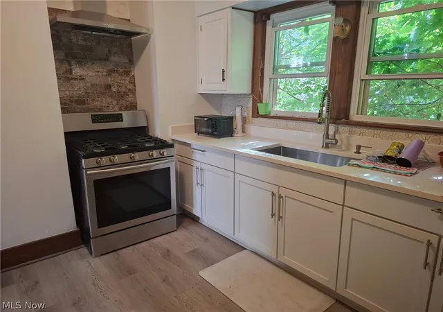 4th image of 829 Elmore Ave, Akron, OH 44302 | MLS# 5222733