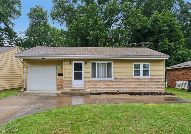 Homes for sale in Wadsworth, OH | 272 Tolbert St, Wadsworth, OH 44281 | MLS# 5222011
