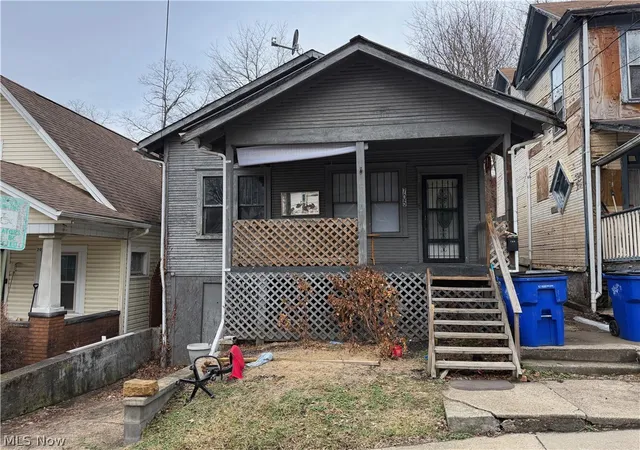 Photo 2 of Single family home for sale at 705 Minerva St, East Liverpool, OH 43920 | MLS# 5222691 | Listing updated on 2026-08-31