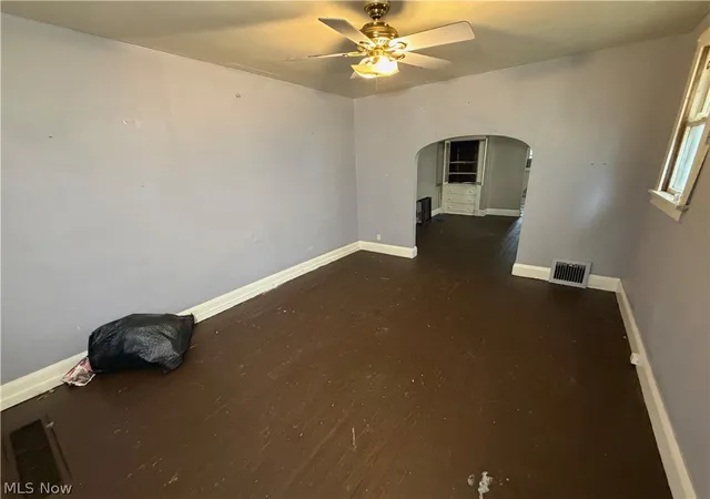 Photo 3 of Single family home for sale at 705 Minerva St, East Liverpool, OH 43920 | MLS# 5222691 | Listing updated on 2026-08-31