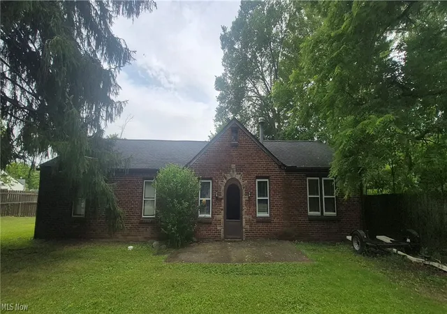 1st image of 10077 Valleyview Dr, Columbia Station, OH 44028 | MLS# 5222417