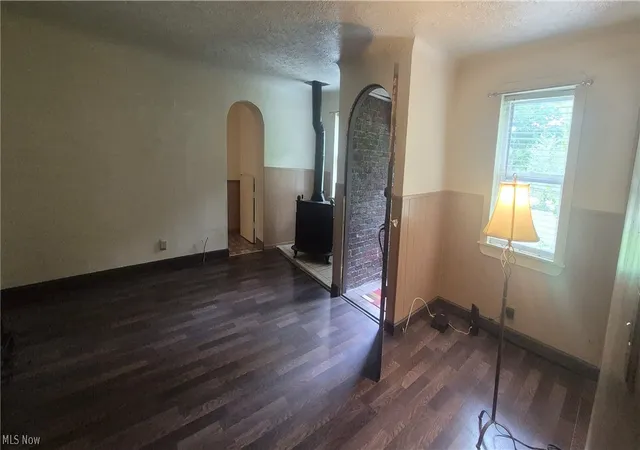2nd image of 10077 Valleyview Dr, Columbia Station, OH 44028 | MLS# 5222417