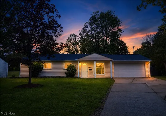 2nd image of 25445 Randolph Rd, Bedford Heights, OH 44146 | MLS# 5222757