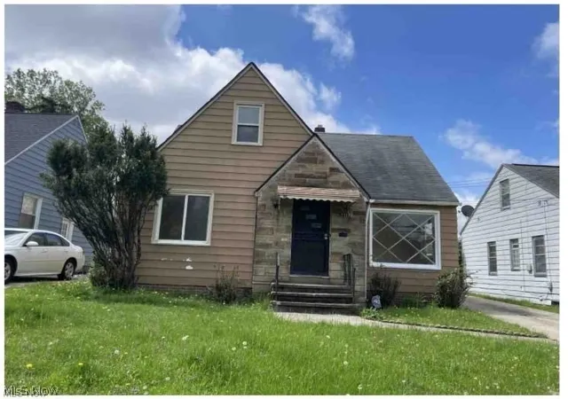 Homes for sale in Garfield Heights, OH | 13170 Forestdale Dr, Garfield Heights, OH 44125 | MLS# 5222474