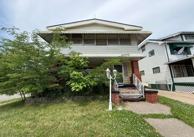 Homes for sale in Cleveland, OH | 3568 E 110th St, Cleveland, OH 44105 | MLS# 5217333