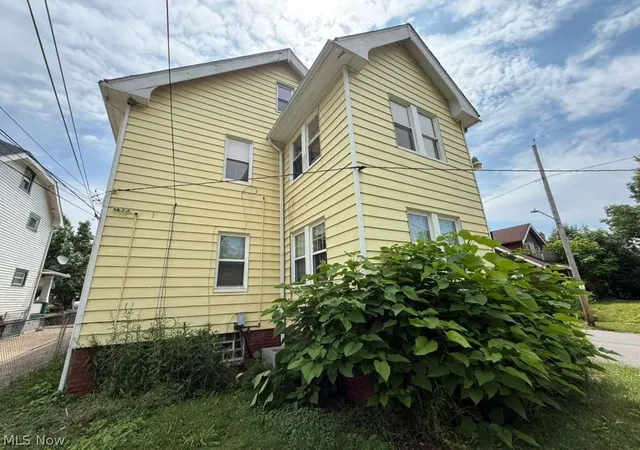 Homes for sale in Cleveland, OH | 3568 E 110th St, Cleveland, OH 44105 | MLS# 5217333