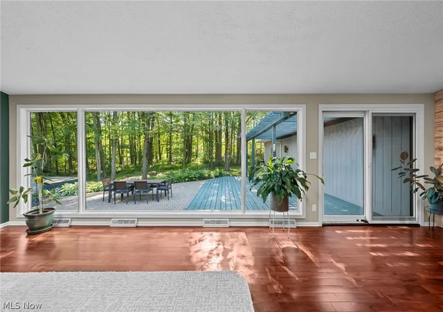 5th image of 4830 Som Center Rd, Chagrin Falls, OH 44022 | MLS# 5208280
