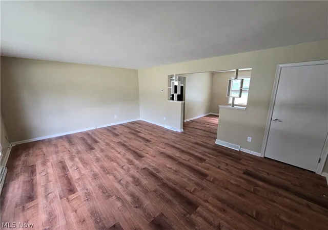 Photo 3 of Single family home for sale at 2514 Windsor Ave, Wooster, OH 44691 | MLS# 5222702 | Listing updated on 2026-08-23