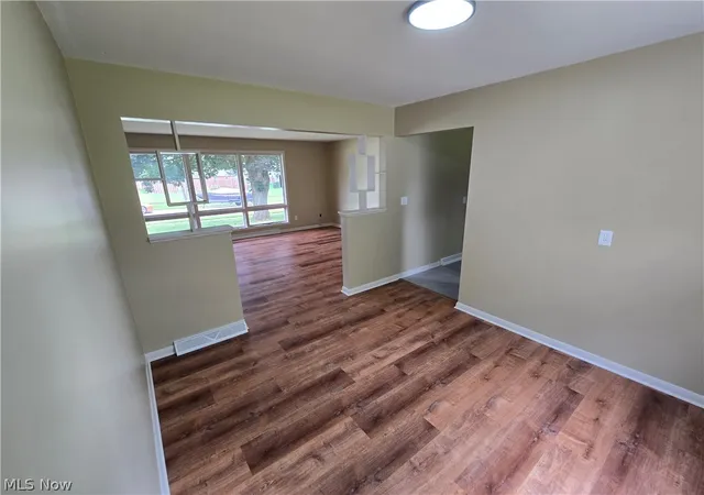 Photo 4 of Single family home for sale at 2514 Windsor Ave, Wooster, OH 44691 | MLS# 5222702 | Listing updated on 2026-08-23