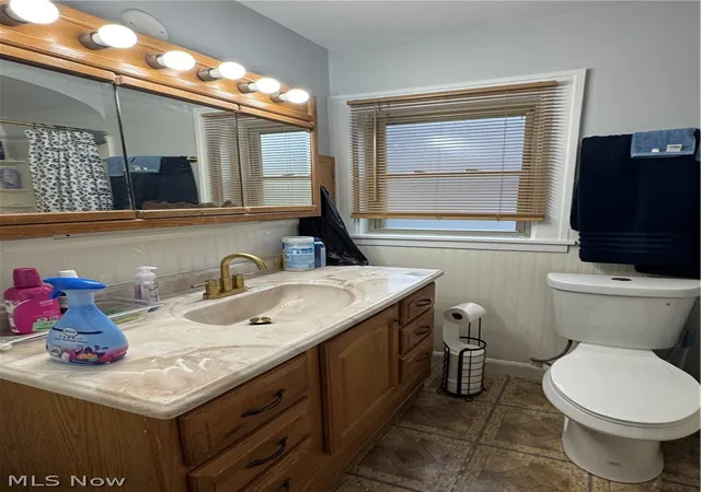 Homes for sale in Cleveland Heights, OH | 971 Pembrook Rd, Cleveland Heights, OH 44121 | MLS# 5216593