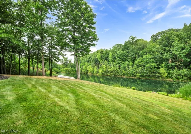 3rd image of 10151 Karaboo Trl, Concord Township, OH 44077 | MLS# 5222626