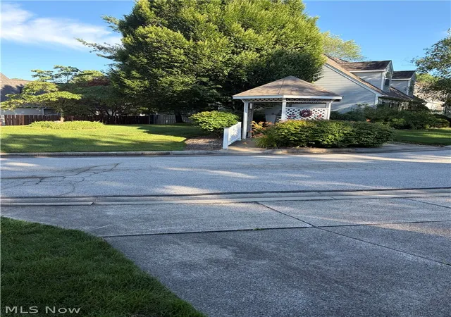 Homes for sale in Cuyahoga Falls, OH | 3375 Ash Ln, Cuyahoga Falls, OH 44223 | MLS# 5220447
