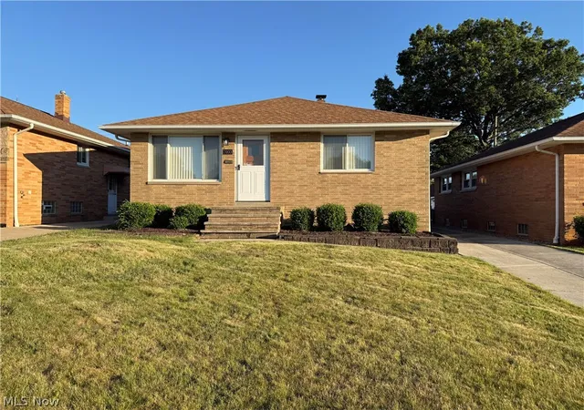 Homes for sale in Parma, OH | 3103 Norris Ave, Parma, OH 44134 | MLS# 5222897