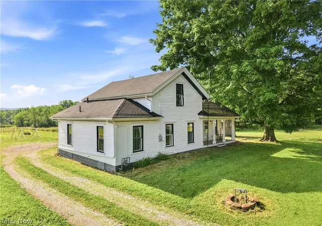 Photo 1 of Single family home for sale at 6090 Youngstown Conneaut Rd, Kinsman, OH 44428 | MLS# 5222902 | Listing updated on 2026-08-23