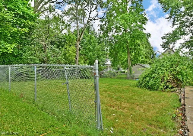 50th image of 343 E Liberty St, Girard, OH 44420 | MLS# 5218991