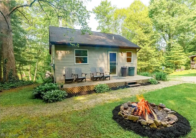 Photo 1 of Single family home for sale at 7324 Ferngreen Rd, Carrollton, OH 44615 | MLS# 5222854 | Listing updated on 2026-08-19