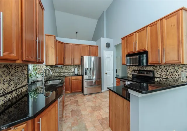 4th image of 3933 Hedgewood Dr, Medina, OH 44256 | MLS# 5222880
