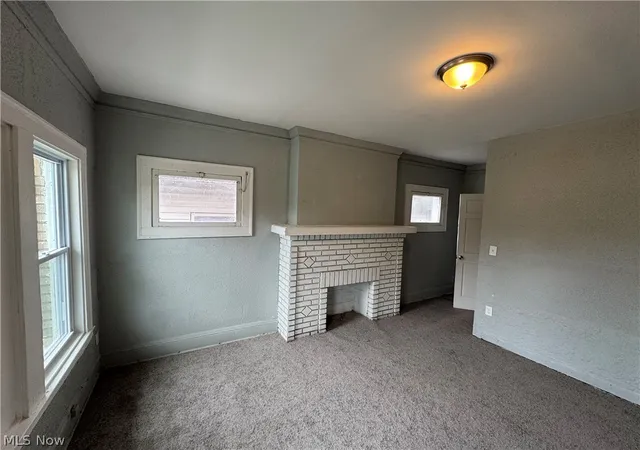 Listing Photo 4 - Condo for sale in building located at 915 Eddy Rd, Cleveland, OH 44108