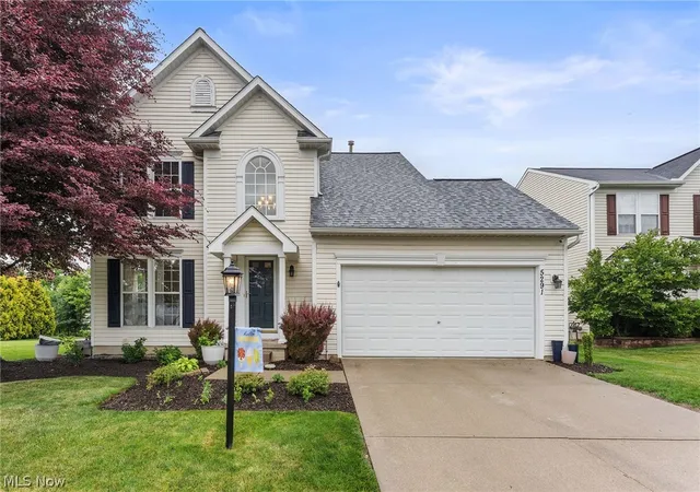 1st image of 5291 Stonehurst Dr, Brunswick, OH 44212 | MLS# 5220659