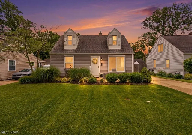 Homes for sale in Avon Lake, OH | 131 Forest Blvd, Avon Lake, OH 44012 | MLS# 5222617