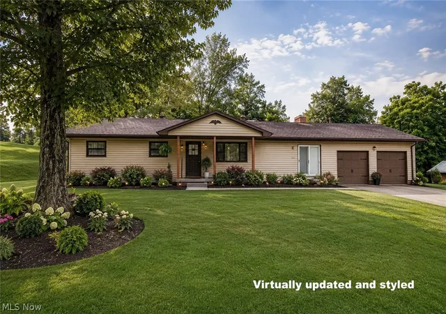 Photo 3 of Single family home for sale at 4802 Hazel St, Parkersburg, WV 26104 | MLS# 5222843 | Listing updated on 2026-08-23
