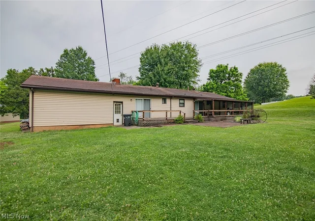 Homes for sale in Parkersburg, WV | 4802 Hazel St, Parkersburg, WV 26104 | MLS# 5222843