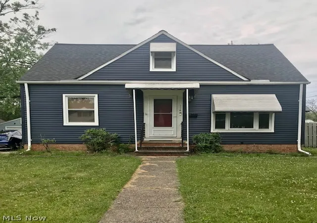 1st image of 114 Avalon Dr, Bedford, OH 44146 | MLS# 5222933