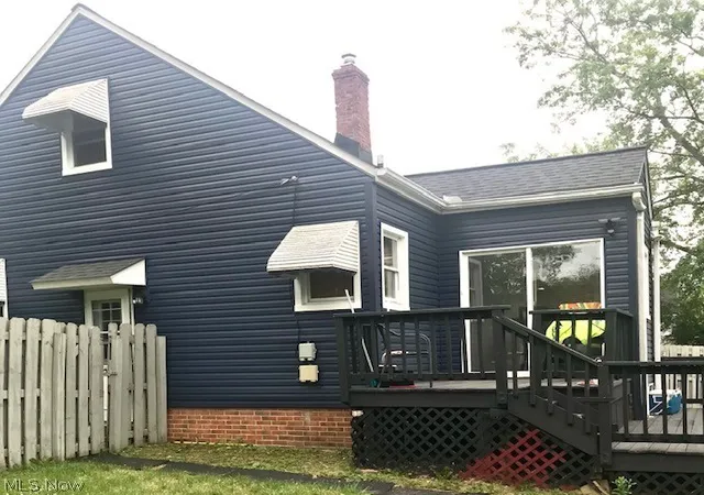 3rd image of 114 Avalon Dr, Bedford, OH 44146 | MLS# 5222933