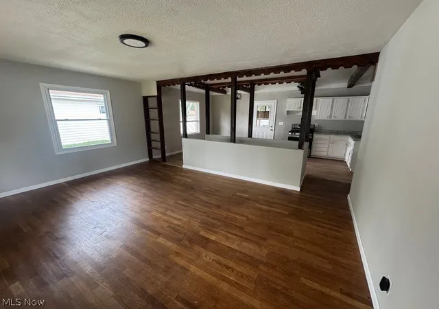 4th image of 972 Nw Southern Blvd, Warren, OH 44485 | MLS# 5223004
