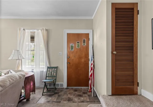 Homes for sale in Wheeling, WV | 12 America Ave, Wheeling, WV 26003 | MLS# 5222962