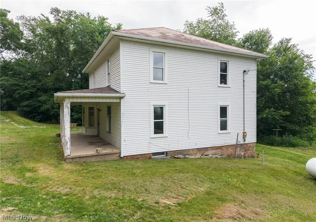 3rd image of 8528 State Route 250 Se, Dennison, OH 44621 | MLS# 5222649