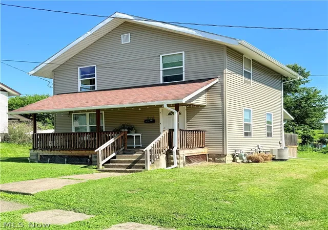 Photo 3 of Single family home for sale at 515 Seborn Ave, Zanesville, OH 43701 | MLS# 5218628 | Listing updated on 2026-07-27