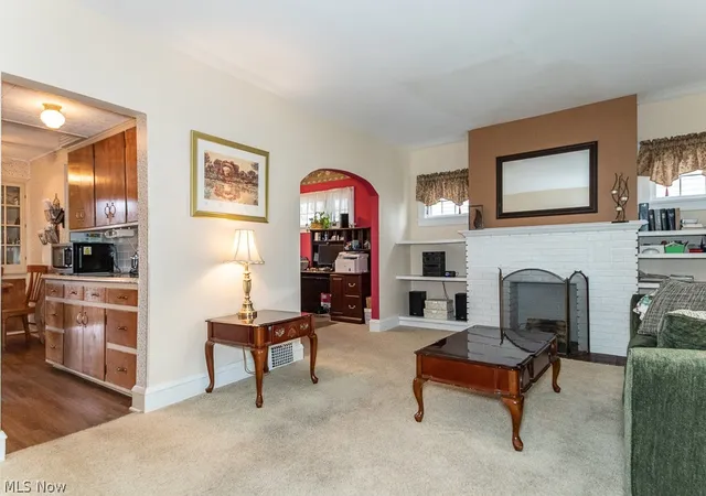 Homes for sale in Garfield Heights, OH | 9815 Parkview Ave, Garfield Heights, OH 44125 | MLS# 5218941